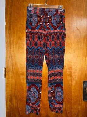 Casual Twenty Red & Blue Boho Pattern Pants - Size Small